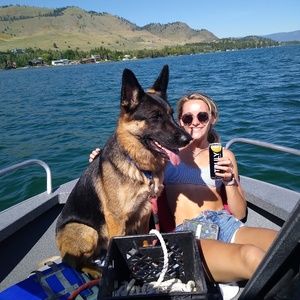 Meet your Posher, Johnna